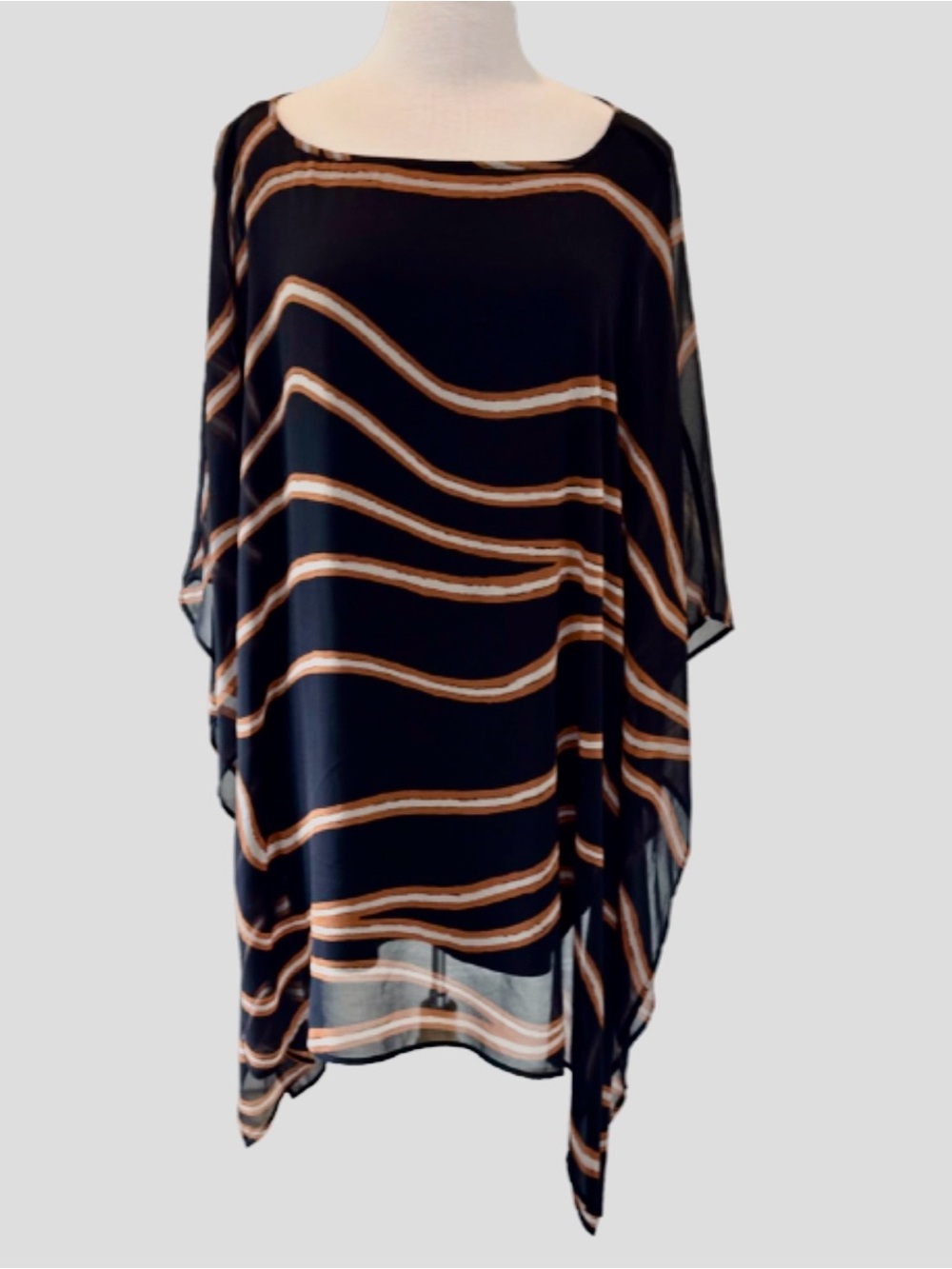 Slim Factor woman top SAFARI WAVE 2p Striped Black, White & Orange